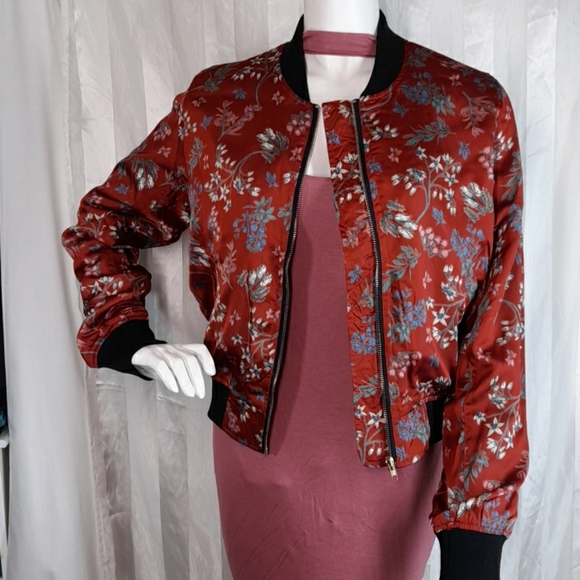 Jackets & Blazers - Floral Burgundy Lightweight Bomber Zipper Jacket